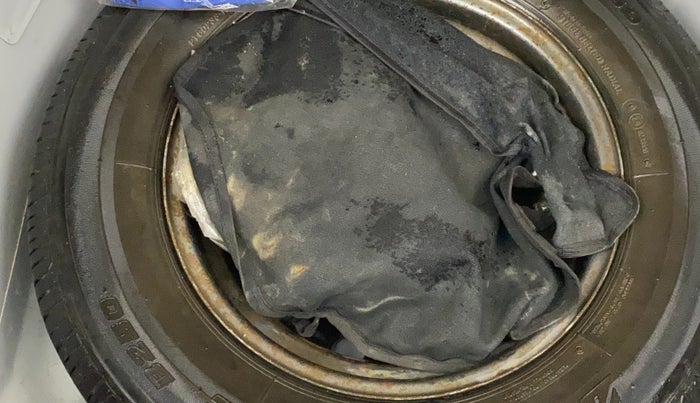 2015 Hyundai i10 MAGNA 1.1, Petrol, Manual, 51,972 km, Spare Tyre