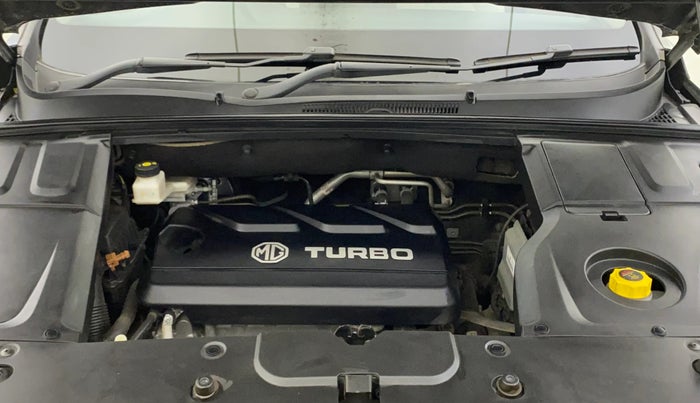 2023 MG HECTOR SAVVY PRO 1.5 TURBO CVT PETROL, Petrol, Automatic, 16,486 km, Engine View