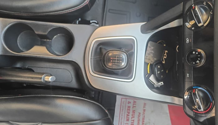 2023 KIA SELTOS HTK 1.5 PETROL, Petrol, Manual, 41,217 km, Gear Lever