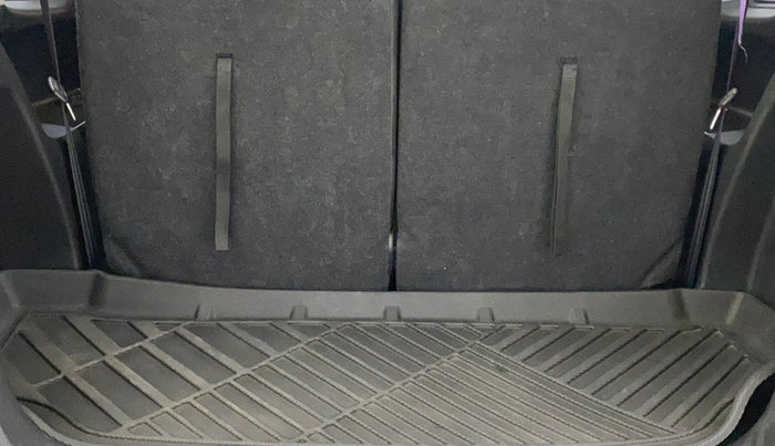 2021 Maruti XL6 ALPHA MT, Petrol, Manual, 28,476 km, Boot Inside