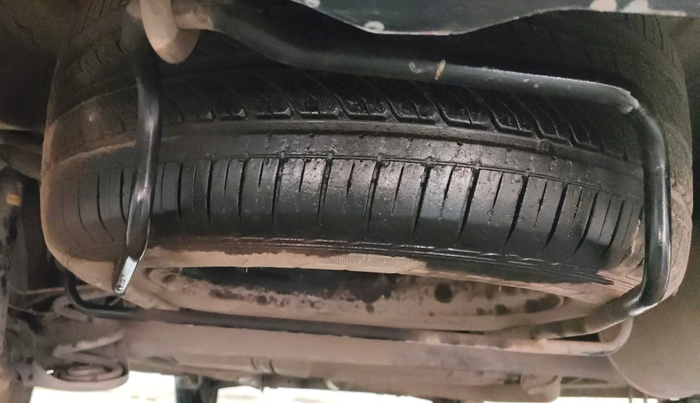 2017 Maruti Ertiga VXI CNG, CNG, Manual, 68,349 km, Spare Tyre