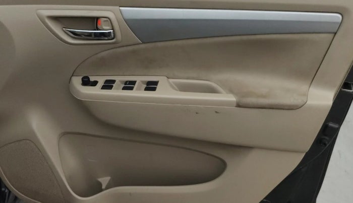 2017 Maruti Ertiga VXI CNG, CNG, Manual, 68,349 km, Driver Side Door Panels Control