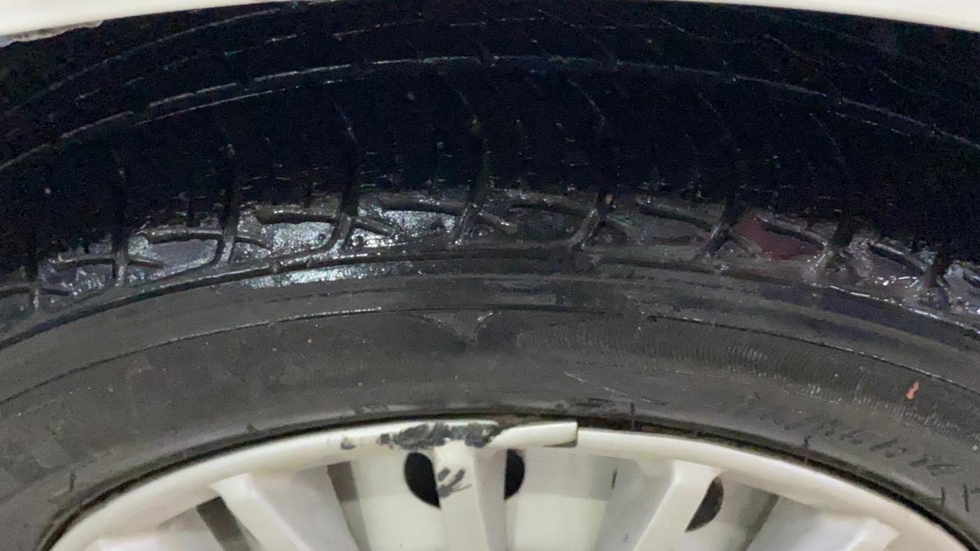 2017 Tata Bolt XE QUADRAJET, Diesel, Manual, 56,974 km, Left Rear Tyre Tread