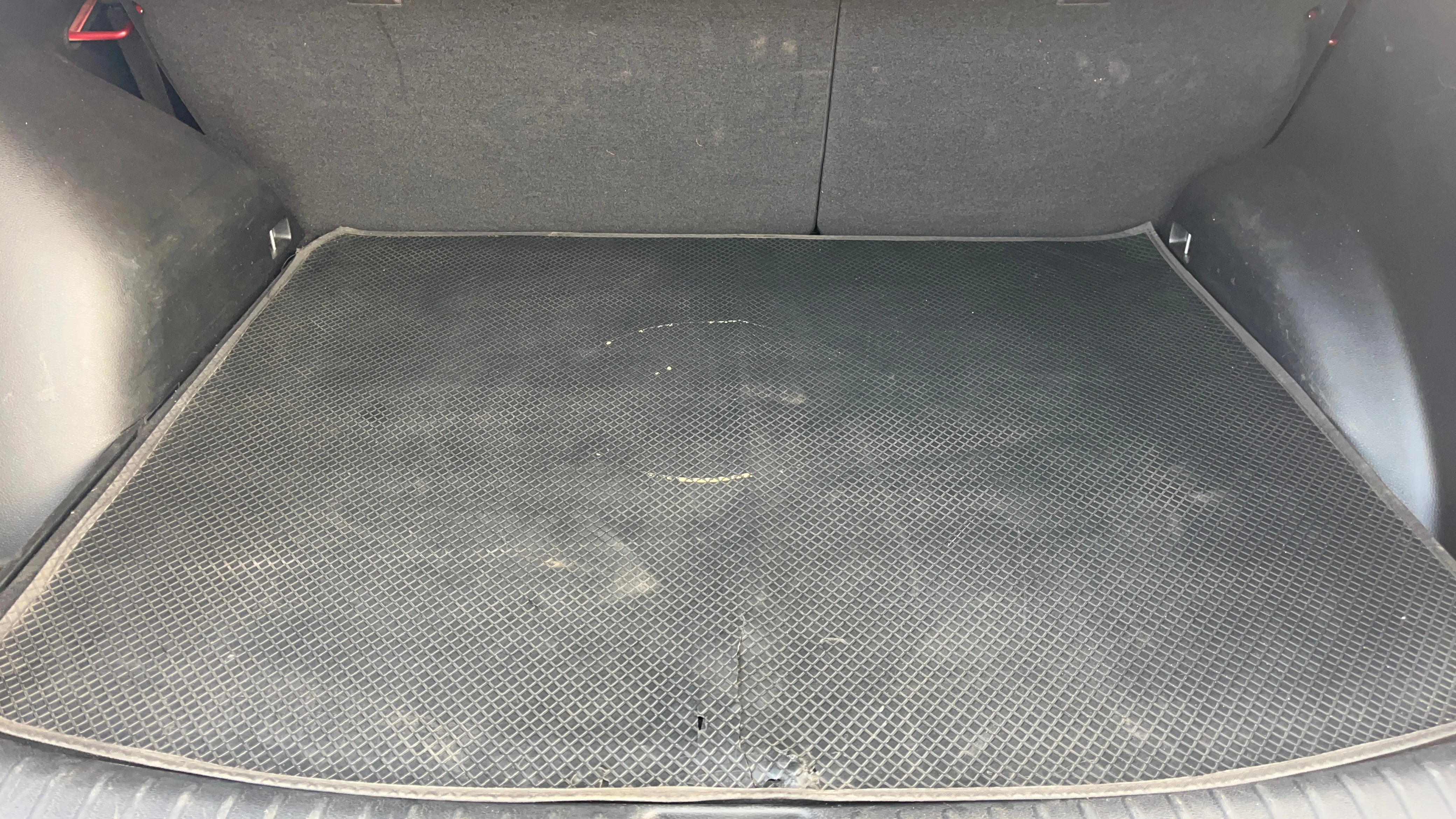 2020 KIA SELTOS GTX PLUS AT 1.5 DIESEL, Diesel, Automatic, 74,299 km, Boot Inside