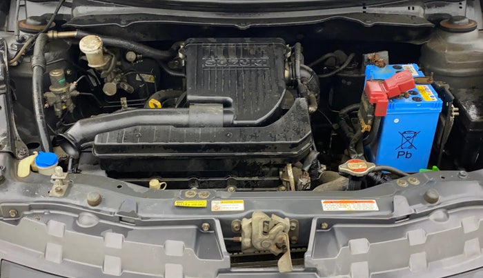 2015 Maruti Swift VXI, Petrol, Manual, 73,384 km, Engine View