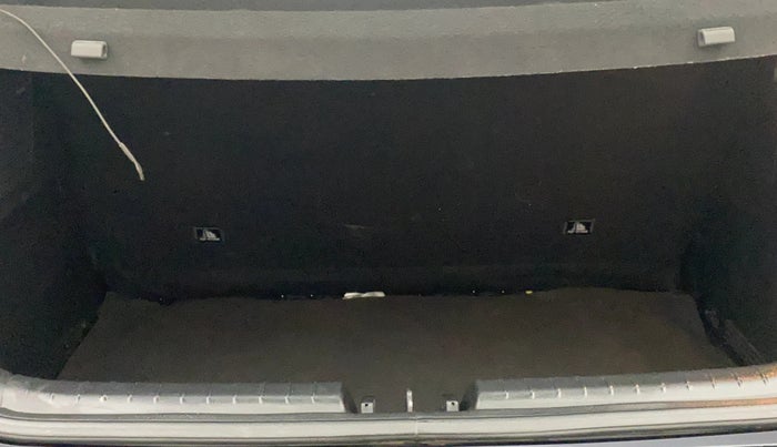 2022 Hyundai NEW I20 ASTA (O) 1.2 MT, Petrol, Manual, 27,538 km, Boot Inside