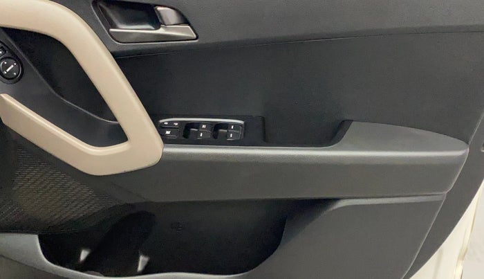 2017 Hyundai Creta SX PLUS AT 1.6 PETROL, Petrol, Automatic, 73,328 km, Driver Side Door Panels Control