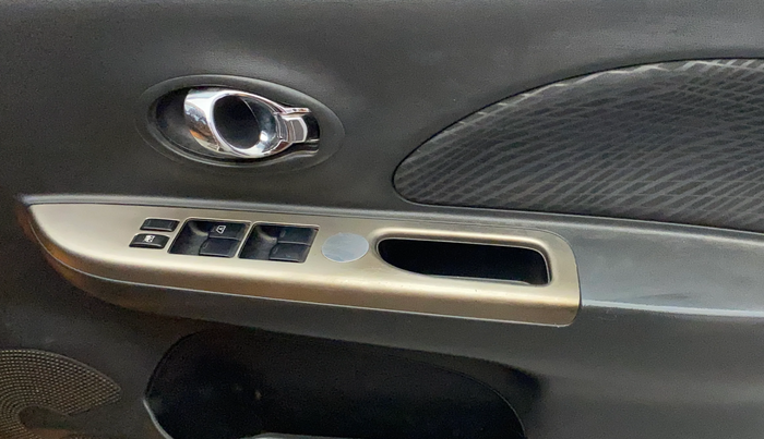 2017 Nissan Micra XV CVT, Petrol, Automatic, 1,09,555 km, Driver Side Door Panels Control