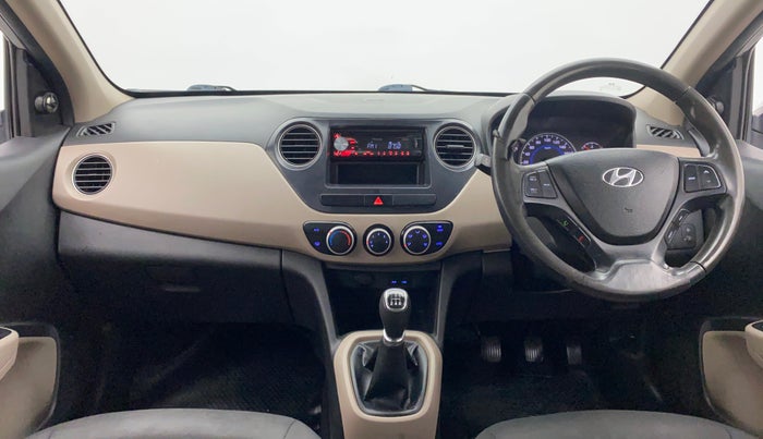 2014 Hyundai Grand i10 ASTA 1.2 KAPPA VTVT, Petrol, Manual, 1,24,531 km, Dashboard