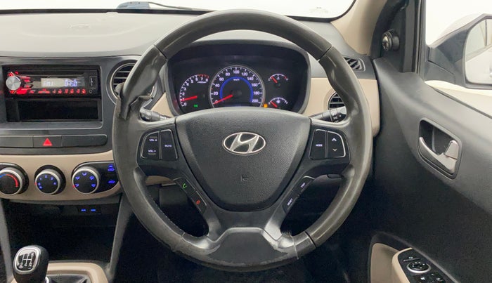 2014 Hyundai Grand i10 ASTA 1.2 KAPPA VTVT, Petrol, Manual, 1,24,531 km, Steering Wheel Close Up