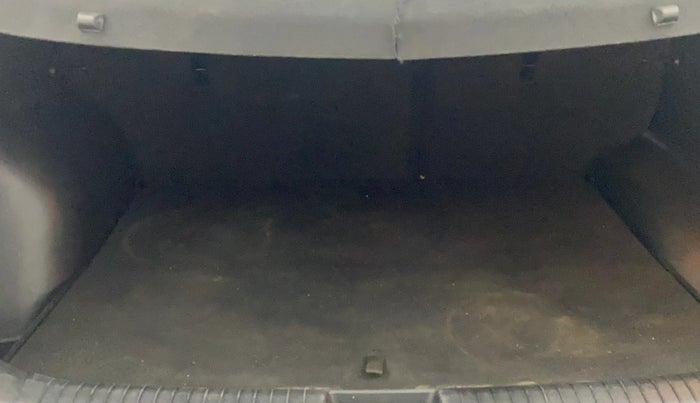 2019 Hyundai Creta SX AT 1.6 DIESEL, Diesel, Automatic, 1,12,217 km, Boot Inside