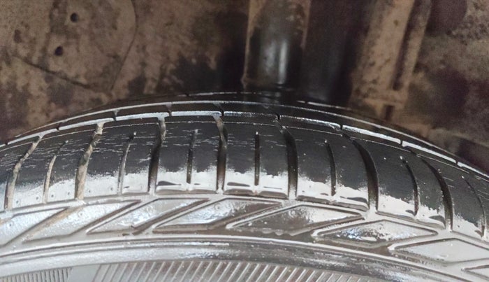 2019 Tata NEXON XZA PLUS PETROL, Petrol, Automatic, 32,495 km, Left Rear Tyre Tread