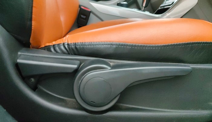 2019 Tata NEXON XZA PLUS PETROL, Petrol, Automatic, 32,495 km, Driver Side Adjustment Panel