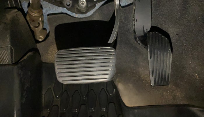 2021 Jeep Compass MODEL S (O) 1.4 PETROL DCT, Petrol, Automatic, 76,376 km, Pedals