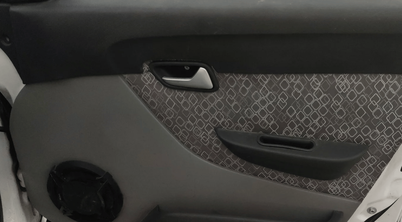 2018 Maruti Alto 800 LXI, Petrol, Manual, 39,309 km, Driver Side Door Panels Control