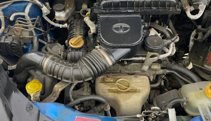 2018 Tata Tiago XZ PLUS DUAL TONE PETROL, Petrol, Manual, 80,193 km, Engine View - Right