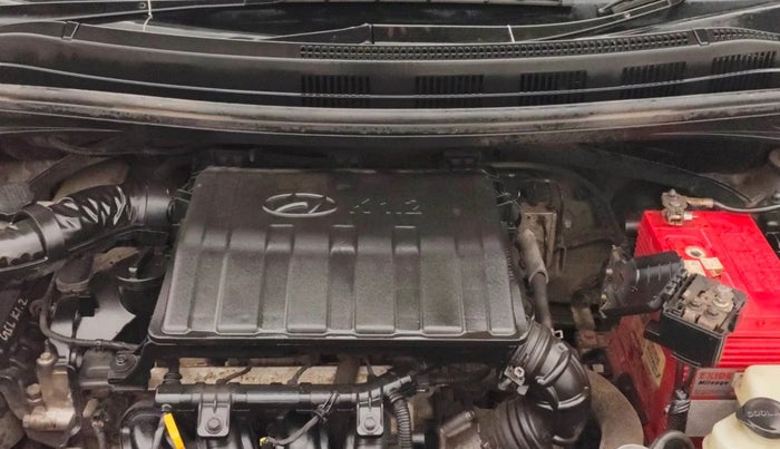2014 Hyundai Xcent S 1.2, Petrol, Manual, 1,02,555 km, Engine View