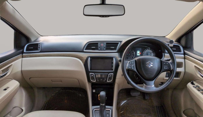 2018 Maruti Ciaz ALPHA  AT 1.5 SHVS PETROL, Petrol, Automatic, 67,727 km, Dashboard