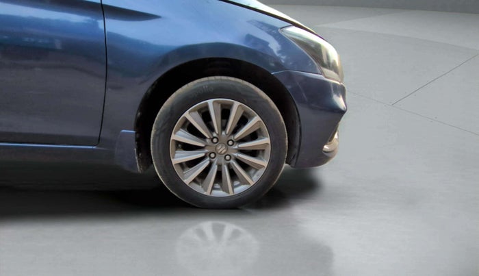 2018 Maruti Ciaz ALPHA  AT 1.5 SHVS PETROL, Petrol, Automatic, 67,727 km, Right Front Wheel
