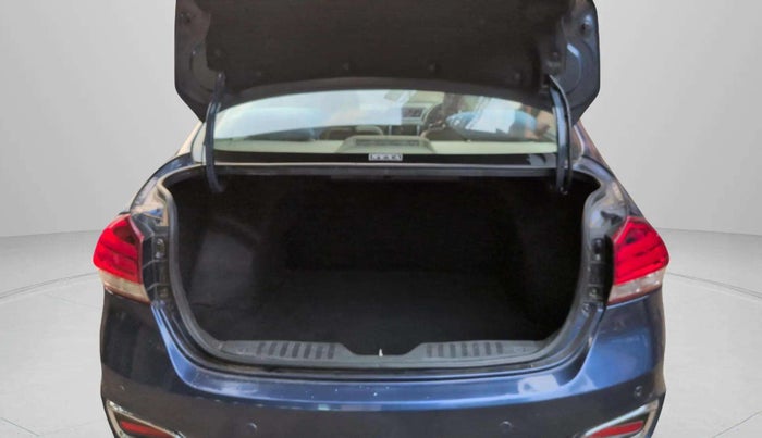 2018 Maruti Ciaz ALPHA  AT 1.5 SHVS PETROL, Petrol, Automatic, 67,727 km, Boot Door Open