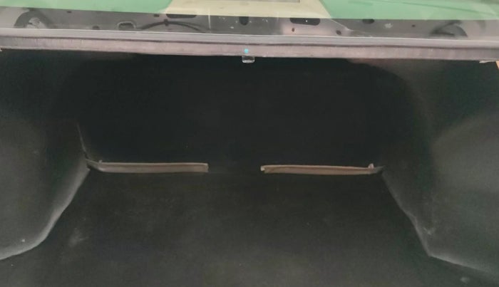 2016 Maruti Ciaz VXI+, Petrol, Manual, 84,661 km, Boot Inside