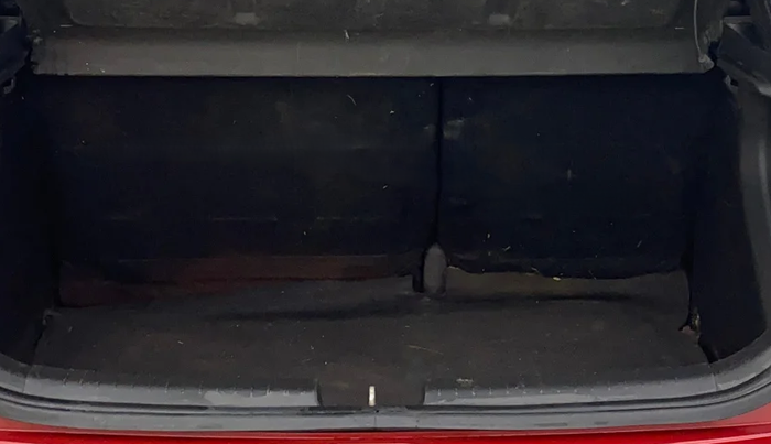 2016 Hyundai Elite i20 ASTA 1.2 (O), Petrol, Manual, 64,454 km, Boot Inside