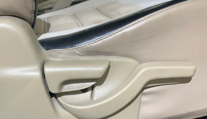 2014 Honda Amaze 1.2L I-VTEC S, Petrol, Manual, 73,748 km, Driver Side Adjustment Panel