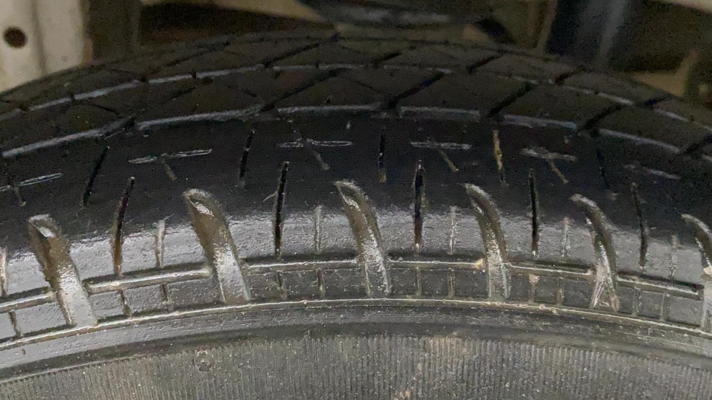 2021 Maruti Alto VXI, Petrol, Manual, 50 km, Right Rear Tyre Tread