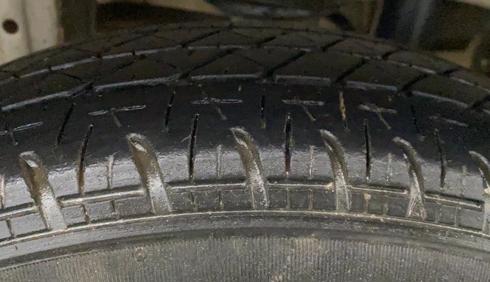 2021 Maruti Alto VXI, Petrol, Manual, 1,37,679 km, Right Rear Tyre Tread