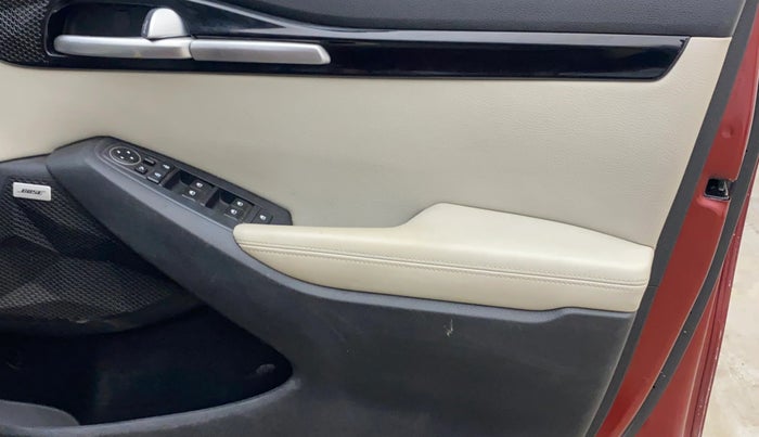 2020 KIA SELTOS HTX PLUS 1.5 DIESEL, Diesel, Manual, 76,870 km, Driver Side Door Panels Control