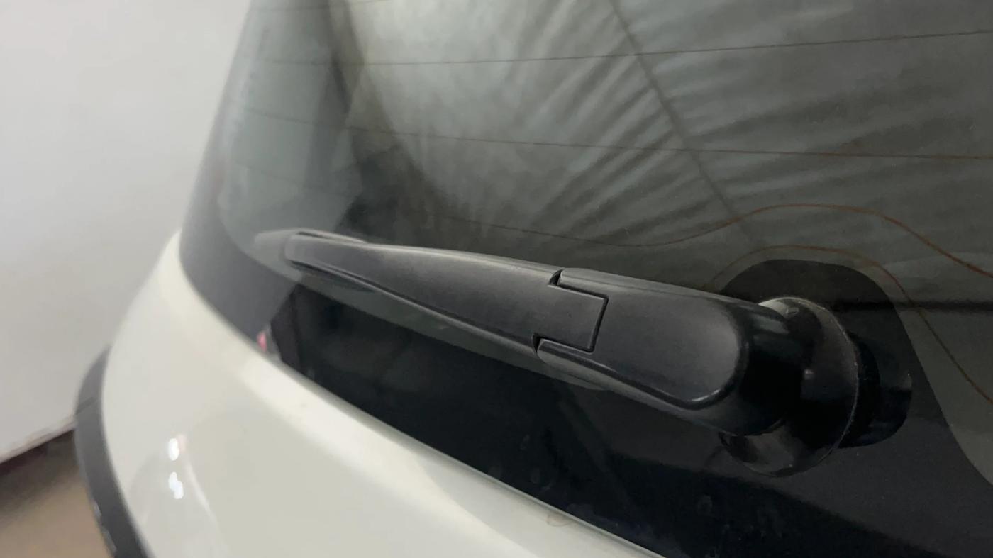 2022 Maruti BREZZA ZXI SMART HYBRID , Petrol, Manual, 70,182 km, Rear Wiper