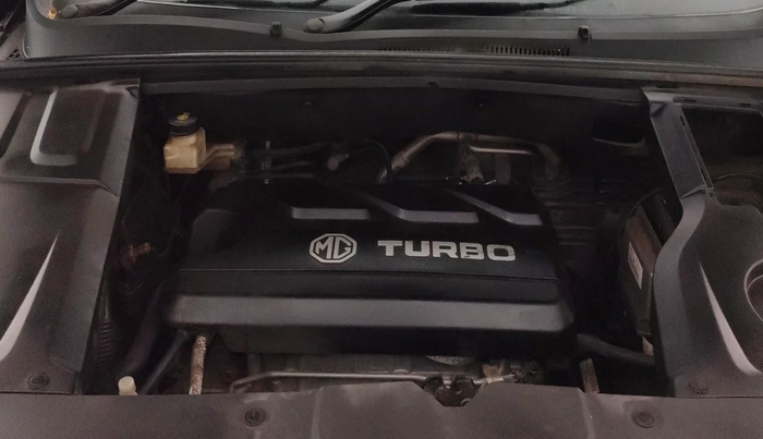 2023 MG HECTOR PLUS SHARP PRO 1.5 TURBO MT 6 STR, Petrol, Manual, 58,887 km, Engine View