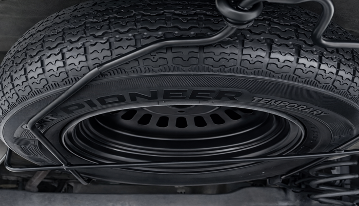 2021 Renault TRIBER RXZ AMT, Petrol, Automatic, 22,971 km, Spare Tyre