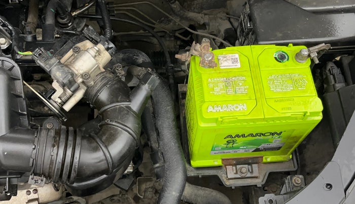 2016 Hyundai i10 SPORTZ 1.1, Petrol, Manual, 86,646 km, Engine View - Left