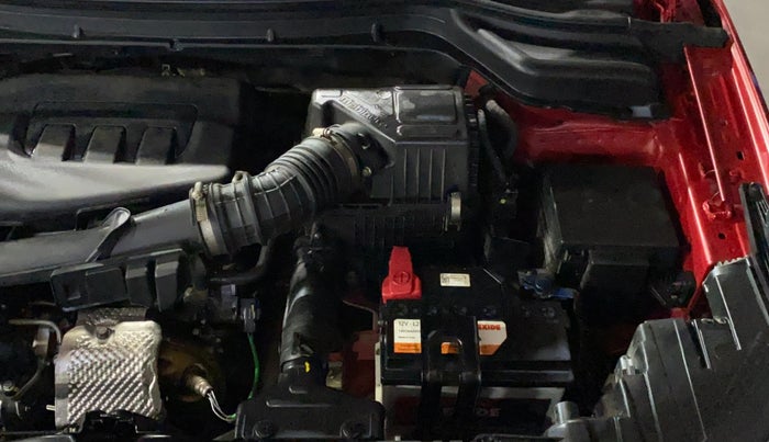 2022 Mahindra XUV300 W8 1.2 PETROL, Petrol, Manual, 41,249 km, Engine View - Left