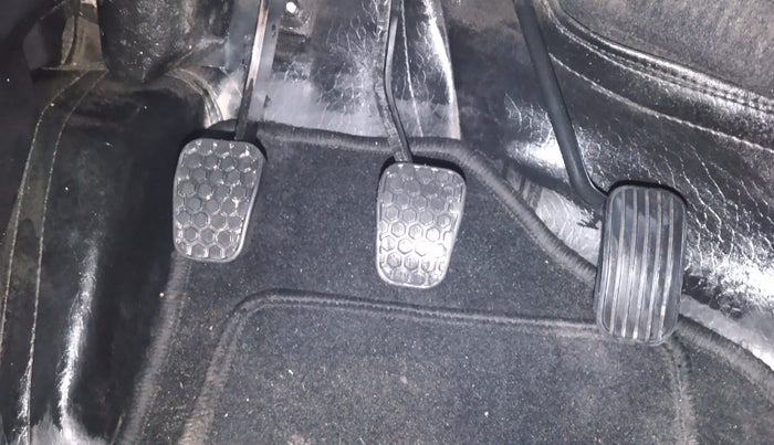 2023 Tata Tiago XT CNG, CNG, Manual, 93,984 km, Pedals