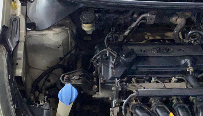 2016 Hyundai i20 Active 1.2 S, Petrol, Manual, 1,08,259 km, Engine View - Right