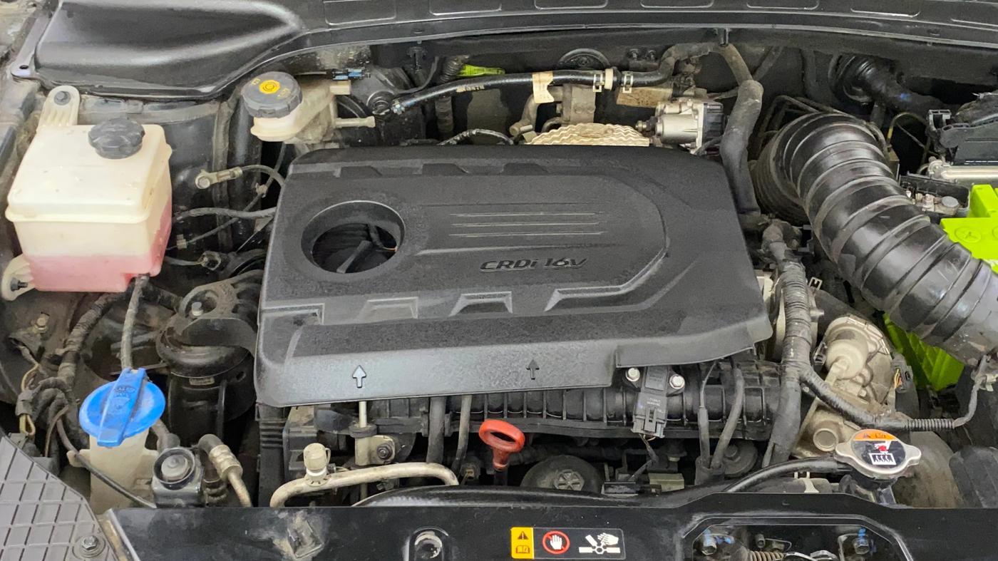 2022 Hyundai ALCAZAR PLATINUM(O) 6STR 1.5 AT, Diesel, Automatic, 78,426 km, Engine View - Right
