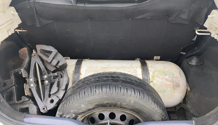 2022 Tata PUNCH ADVENTURE MT, CNG, Manual, 1,33,323 km, Boot Inside