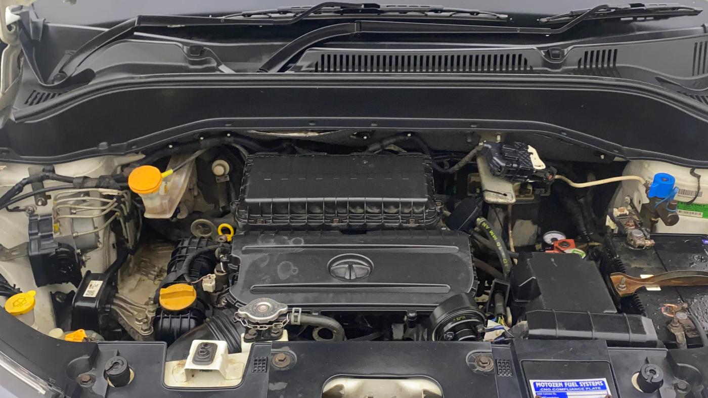 2022 Tata PUNCH ADVENTURE MT, CNG, Manual, 1,33,407 km, Engine View