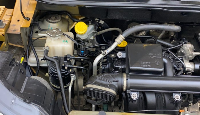 2021 Renault TRIBER RXT, Petrol, Manual, 49,232 km, Engine View - Right