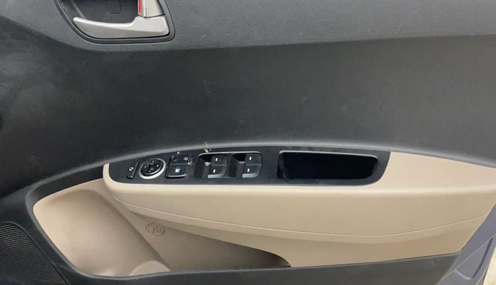 2014 Hyundai Xcent S 1.2, Petrol, Manual, 96,262 km, Driver Side Door Panels Control