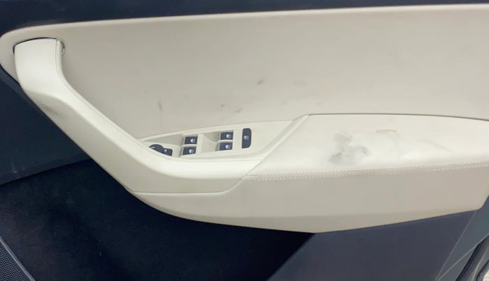 2019 Skoda Kodiaq STYLE 2.0 TDI 4X4 AT, Diesel, Automatic, 79,189 km, Driver Side Door Panels Control