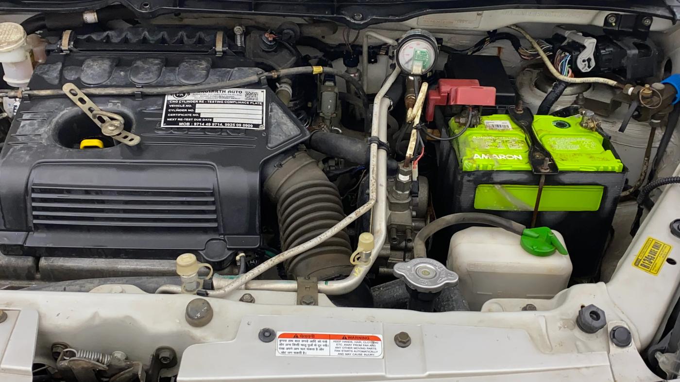 2015 Maruti Wagon R 1.0 VXI, CNG, Manual, 79,145 km, Engine View - Left