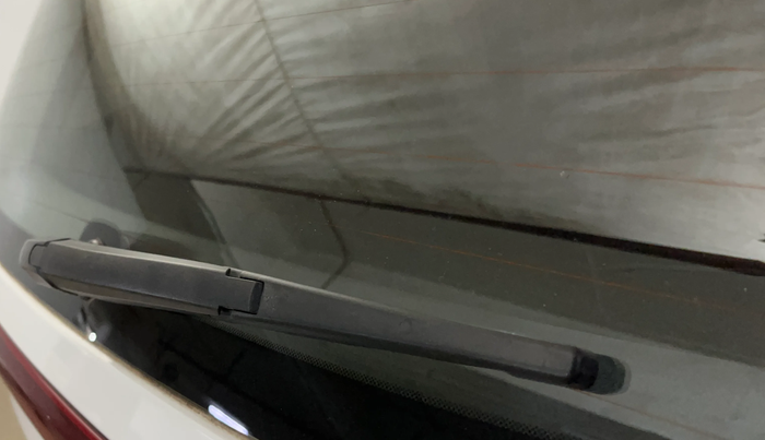 2021 KIA SONET HTX PLUS 1.0 IMT, Petrol, Manual, 64,263 km, Rear Wiper