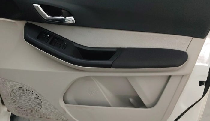 2023 Tata TIGOR XZ PLUS LEATHERETTE, Petrol, Manual, 18,549 km, Driver Side Door Panels Control