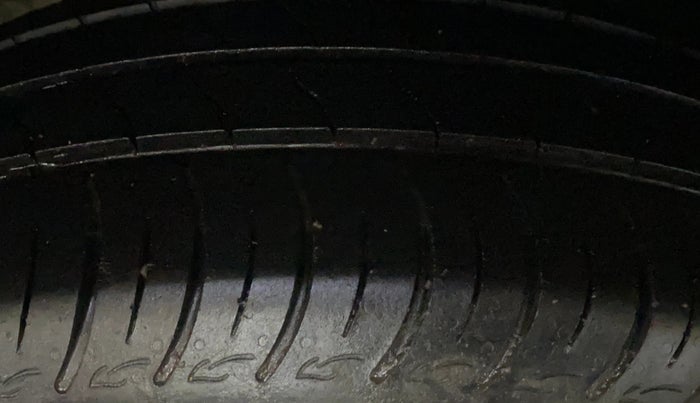 2019 Maruti Baleno SIGMA PETROL 1.2, Petrol, Manual, 95,134 km, Right Rear Tyre Tread