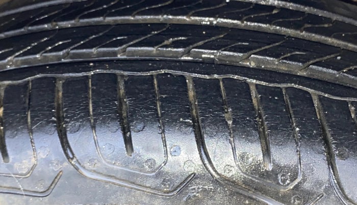 2022 Tata TIGOR XZ PLUS CNG, CNG, Manual, 22,146 km, Right Rear Tyre Tread