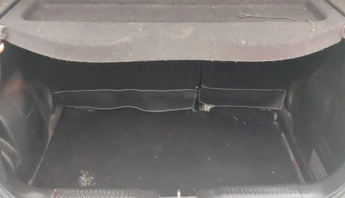 2018 Maruti Swift ZXI, Petrol, Manual, 71,190 km, Boot Inside