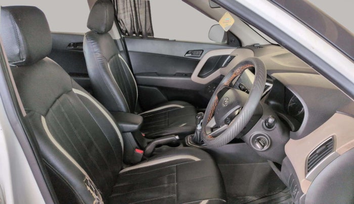 2017 Hyundai Creta E 1.6 PETROL, Petrol, Manual, 47,283 km, Right Side Front Door Cabin